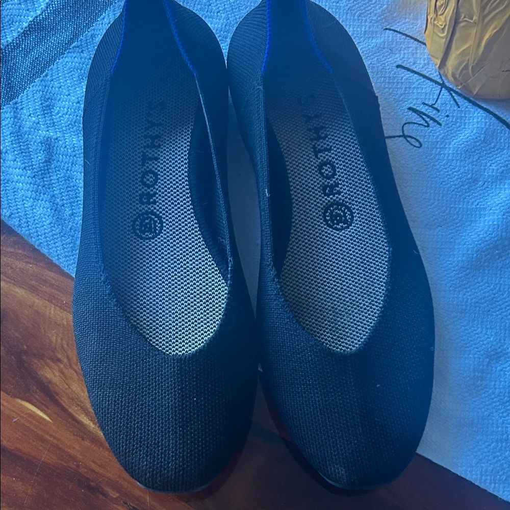 Rothy's Women's Black flats